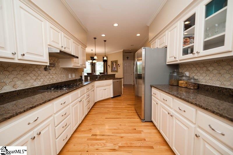 364 Old South Road Duncan, SC 29334 - Photo 8 of 36 Gallery Image 8