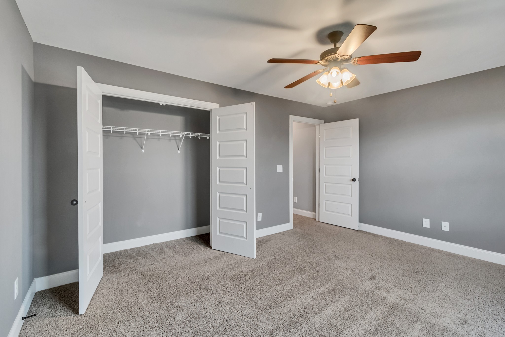 313 Drema Court Murfreesboro, TN 37127 - Photo 24 of 39 a view of an empty room with a ceiling fan