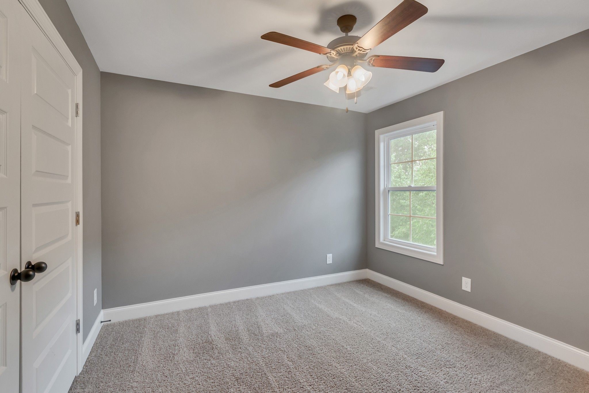 313 Drema Court Murfreesboro, TN 37127 - Photo 26 of 39 an empty room with a window and a fan