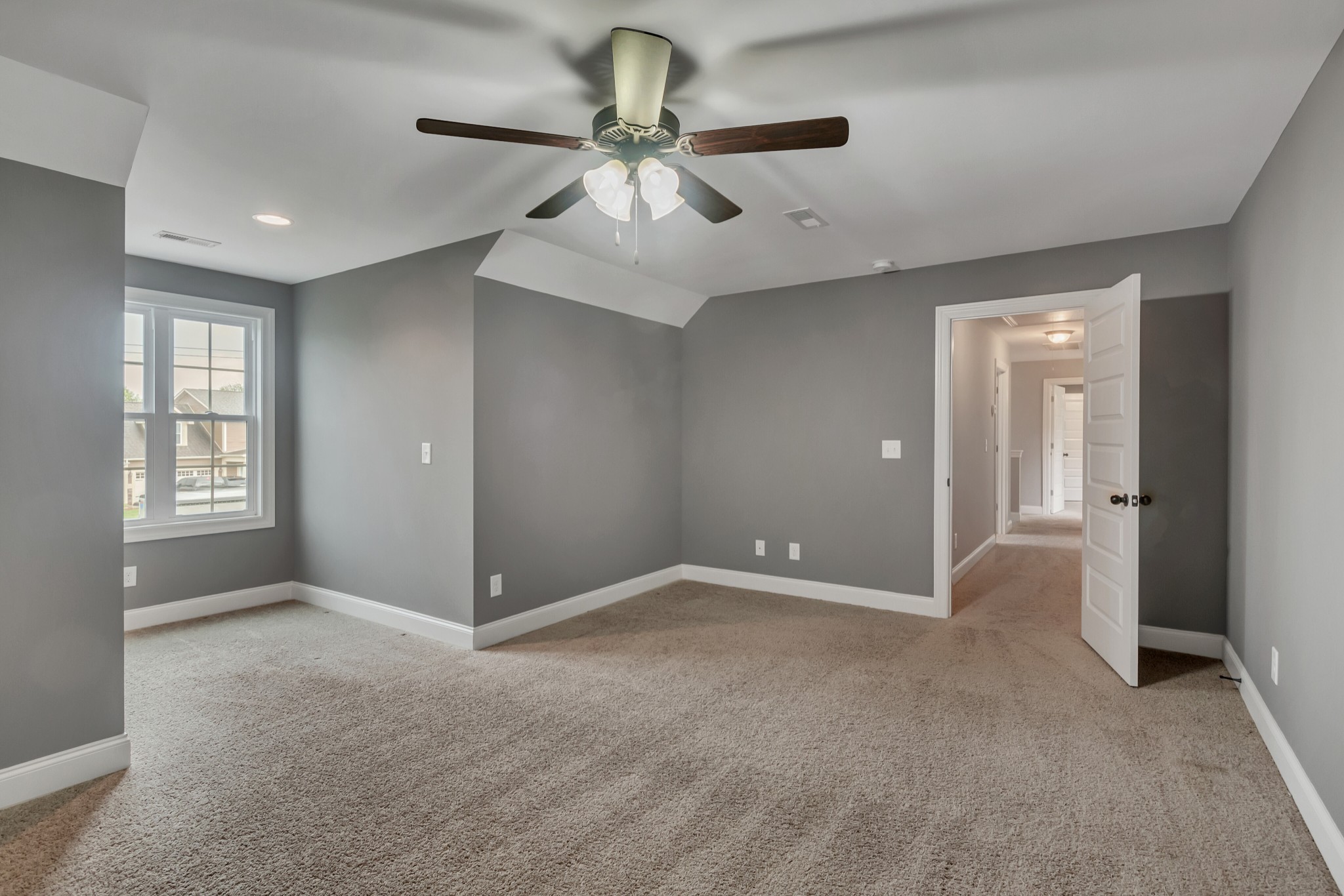 313 Drema Court Murfreesboro, TN 37127 - Photo 31 of 39 a view of an empty room with a window
