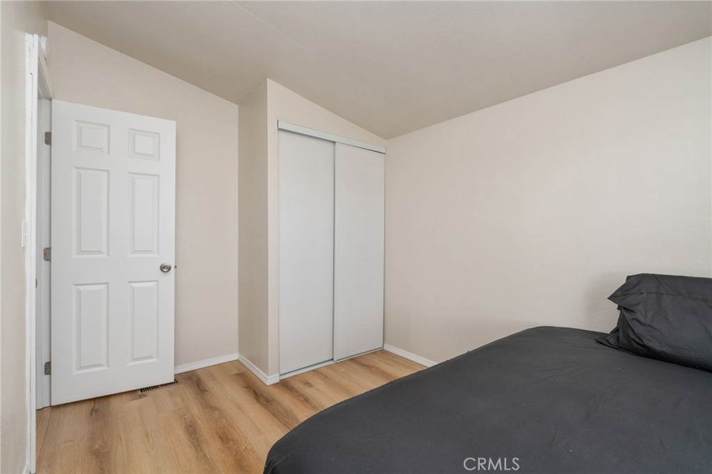 11524 Paramount Road Phelan, CA 92371 - Photo 17 of 34