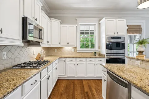 $795,000 | 1015 Westhaven Boulevard, Unit 210, Franklin, TN 37064