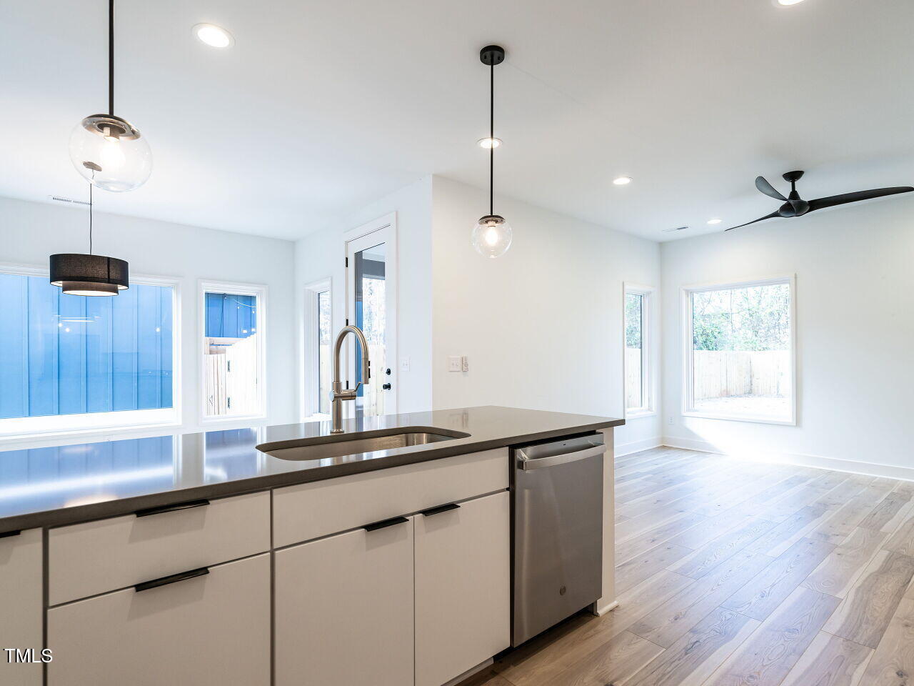 705 Colleton Road Raleigh, NC 27610 - Photo 18 of 41 015-1280x960-kitchen