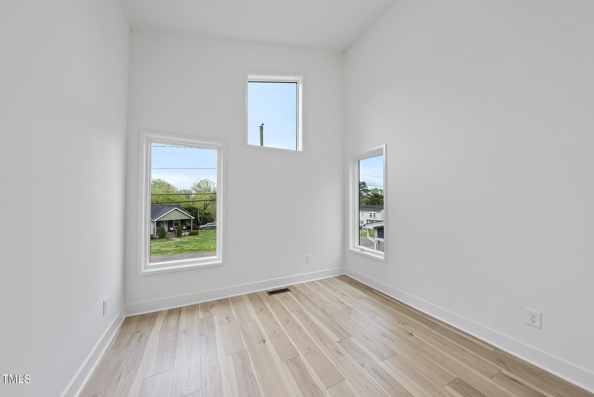 705 Colleton Road Raleigh, NC 27610 - Photo 27 of 41 DSC08889