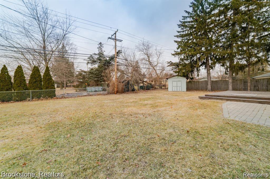 52001 Shelby Road Utica, MI 48316 - Photo 34 of 37