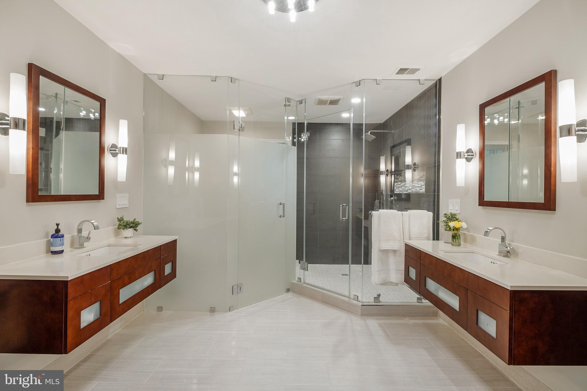 1209 Winter Hunt Road McLean, VA 22102 - Photo 41 of 88 Gallery Image 41