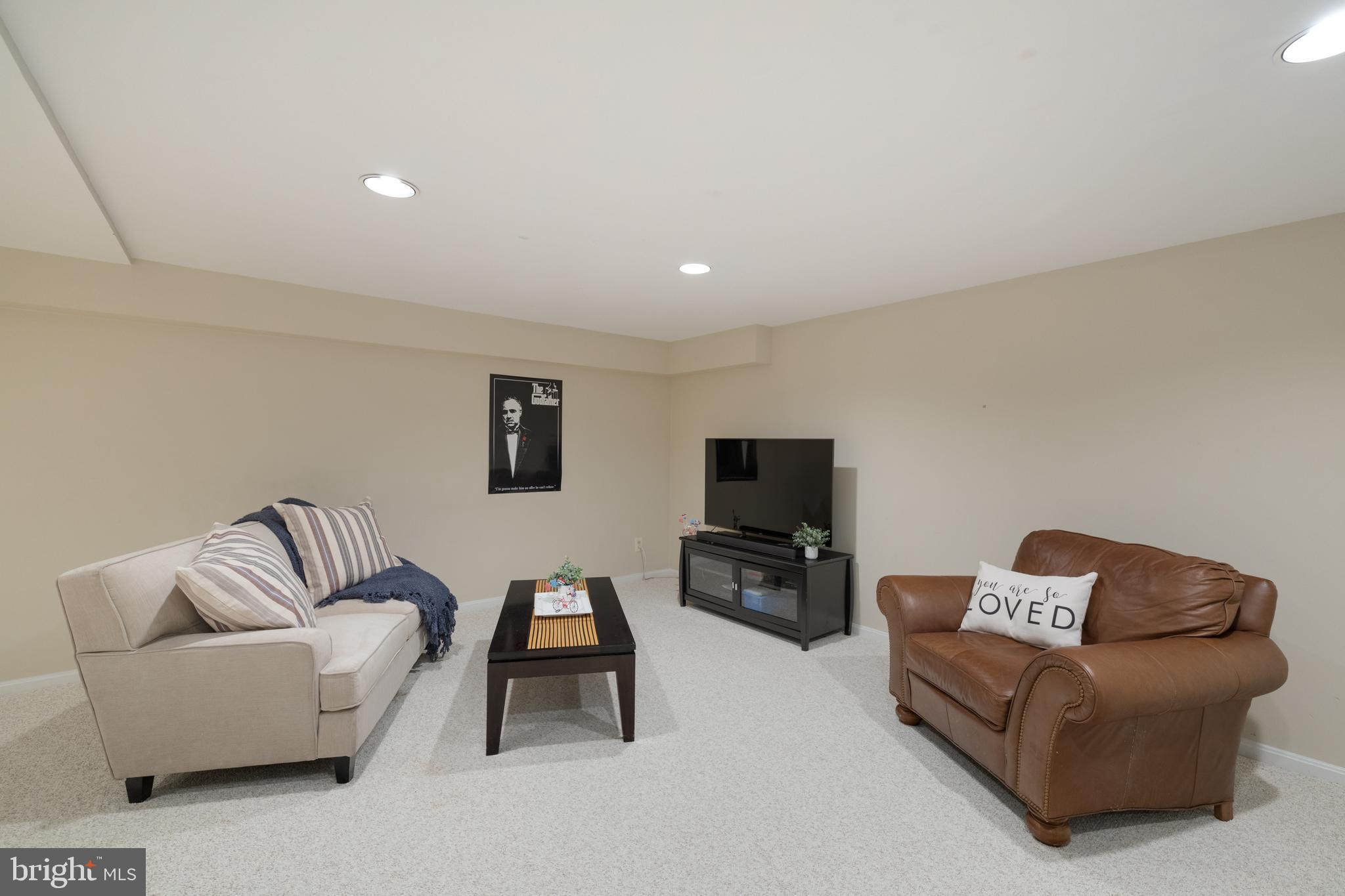 1209 Winter Hunt Road McLean, VA 22102 - Photo 50 of 88 Gallery Image 50