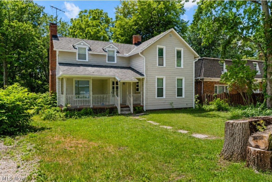 889 Grayton Road Berea, OH 44017 - Photo 2 of 29