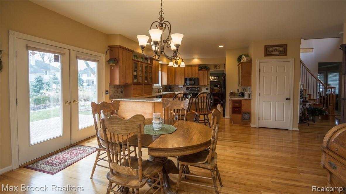 646 East Long Lake Road Troy, MI 48085 - Photo 19 of 55 27_25.jpg