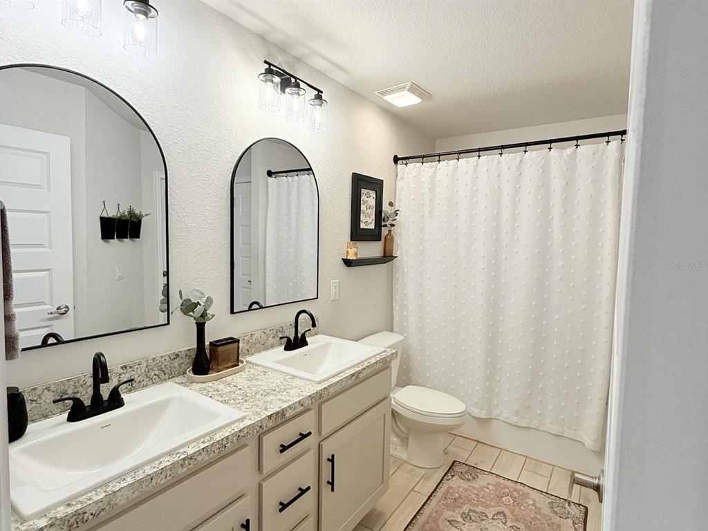 3405 Vivian Road North Port, FL 34288 - Photo 21 of 63 Gallery Image 21