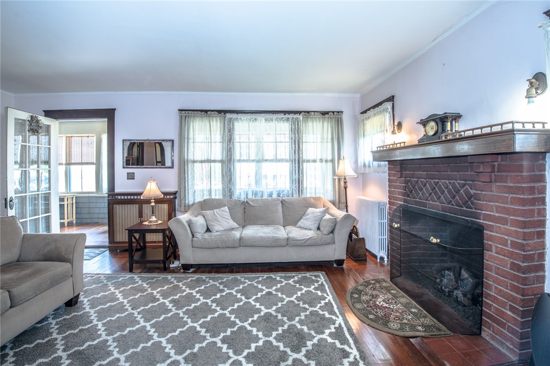 1206 West Main Road Middletown, RI 02842 - Photo 11 of 30