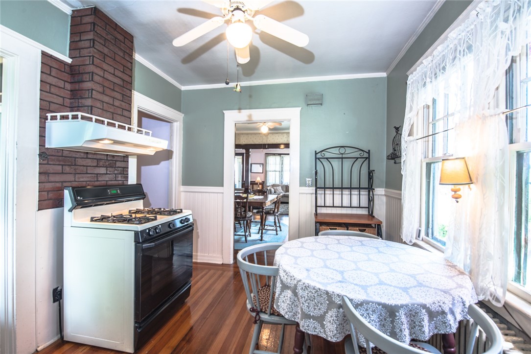 1206 West Main Road Middletown, RI 02842 - Photo 15 of 30
