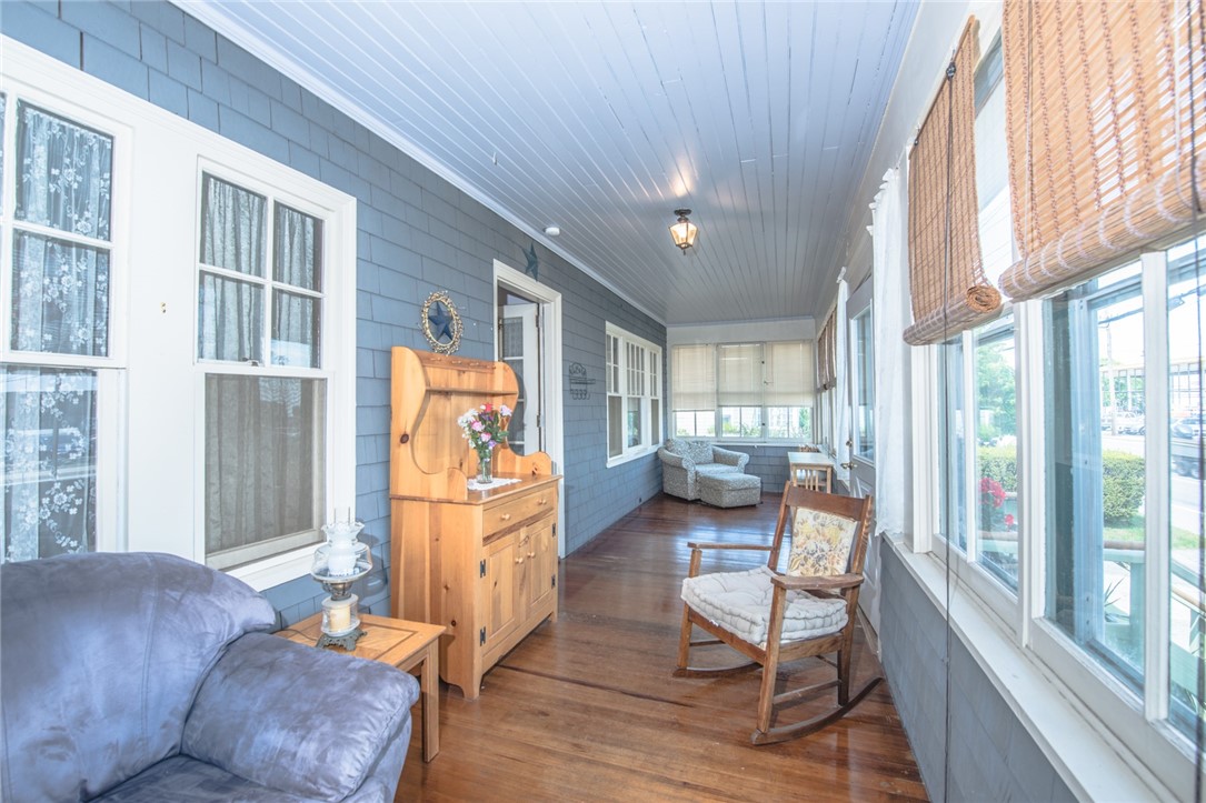 1206 West Main Road Middletown, RI 02842 - Photo 5 of 30