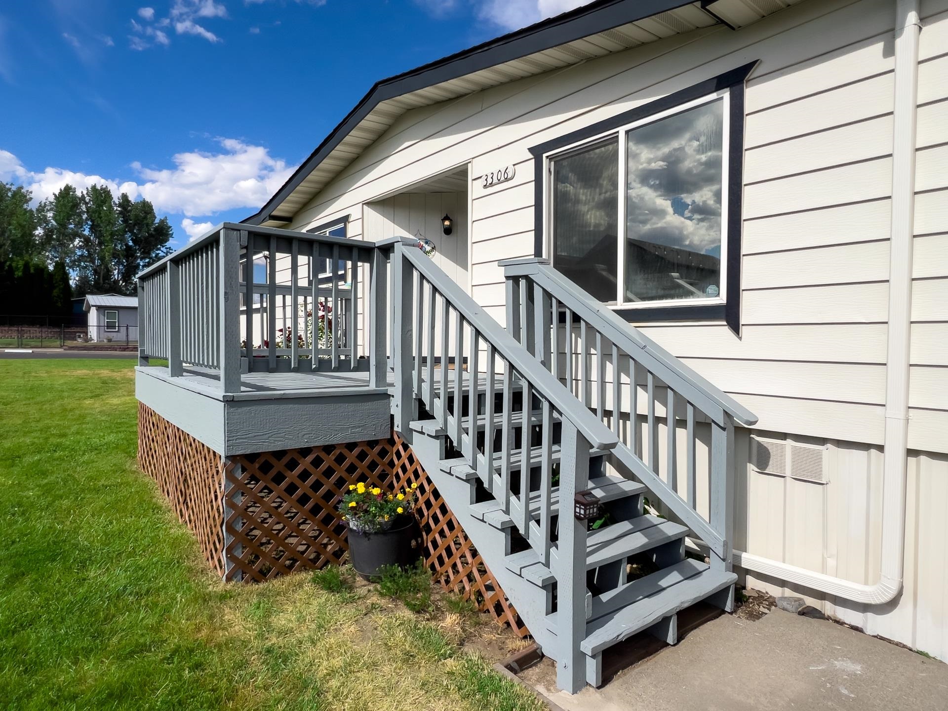 3306 East 4th Court Mead, WA 99021 - Photo 3 of 42