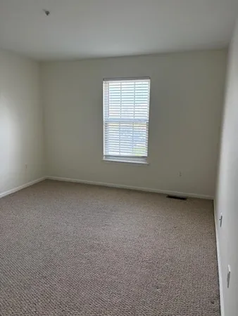 $2,750 | 2403 Beacon Hill Drive, Sicklerville, NJ 08081