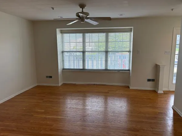 $2,750 | 2403 Beacon Hill Drive, Sicklerville, NJ 08081