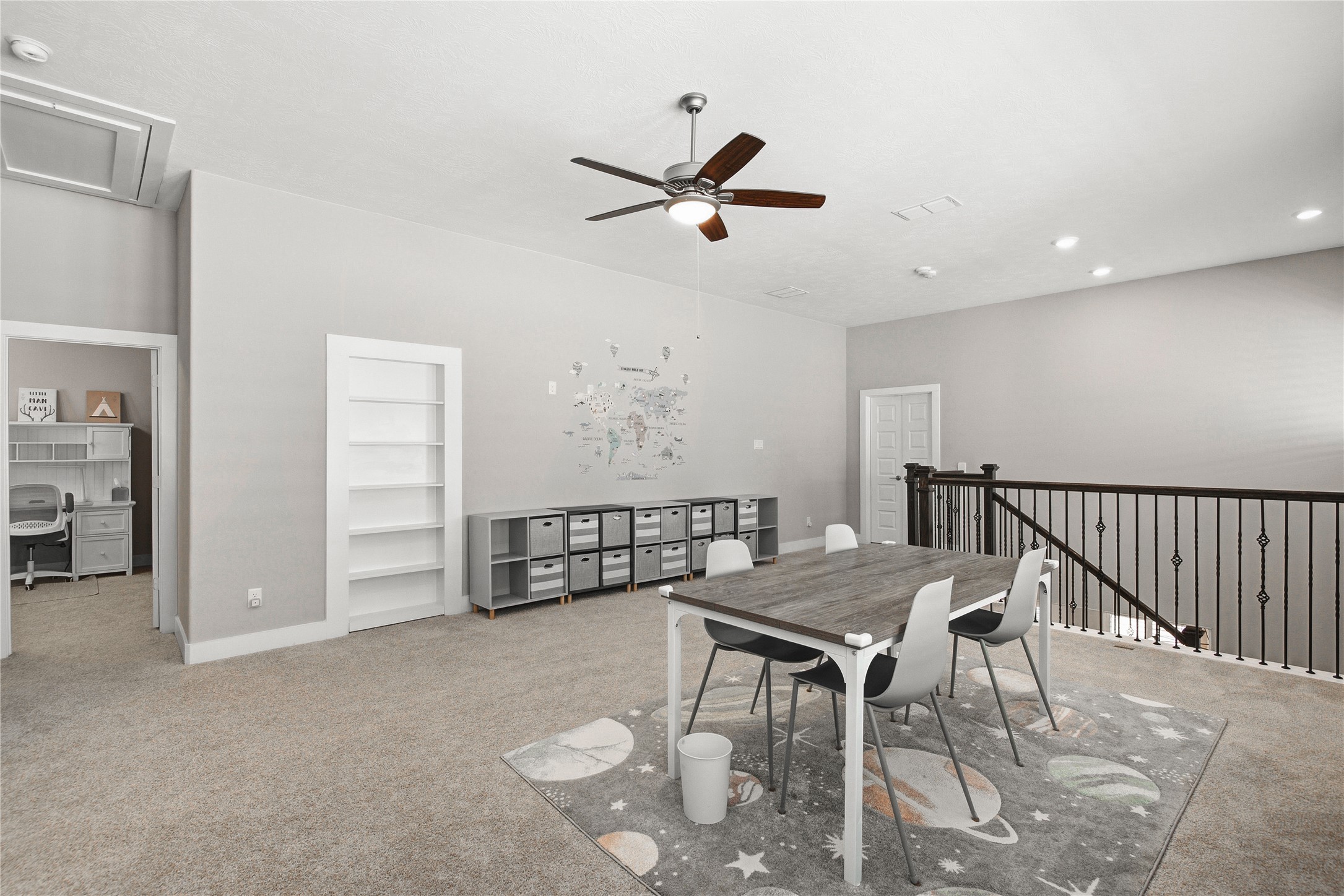 1222 McMurtry Ridge Drive Katy, TX 77494 - Photo 27 of 49 a view of a livingroom with furniture