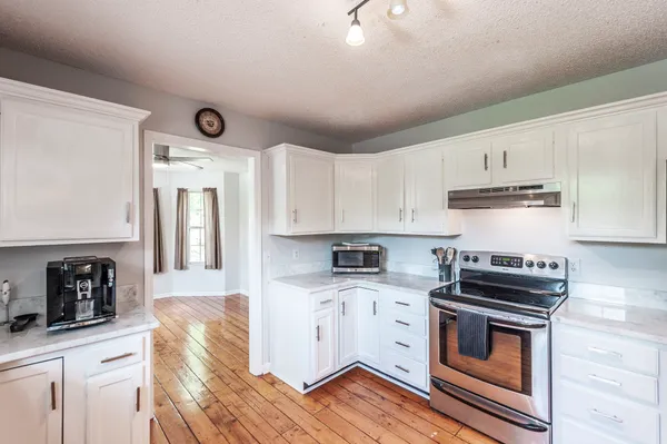 $519,500 | 3538 Armstrong Road, Springfield, TN 37172