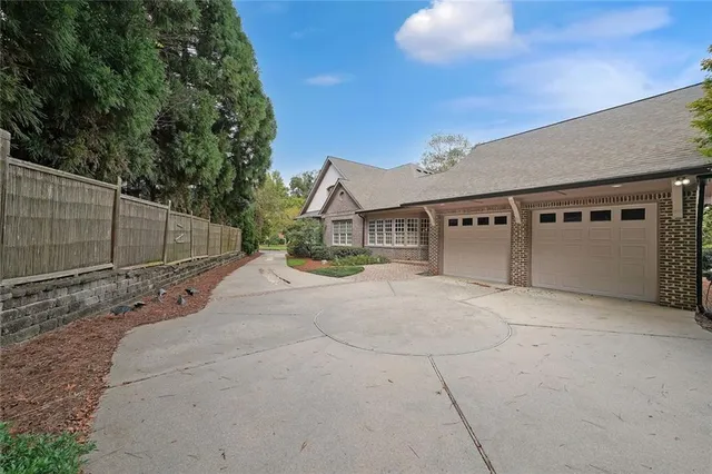 $850,000 | 2120 Kensington Gates Drive Northwest, Kennesaw, GA 30152