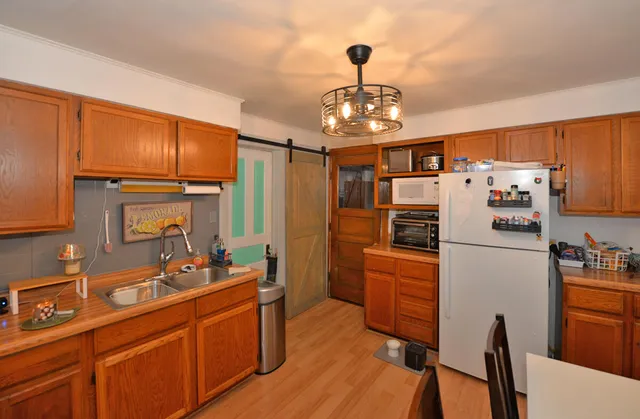 $185,000 | 2029 Summit Avenue, Racine, WI 53404