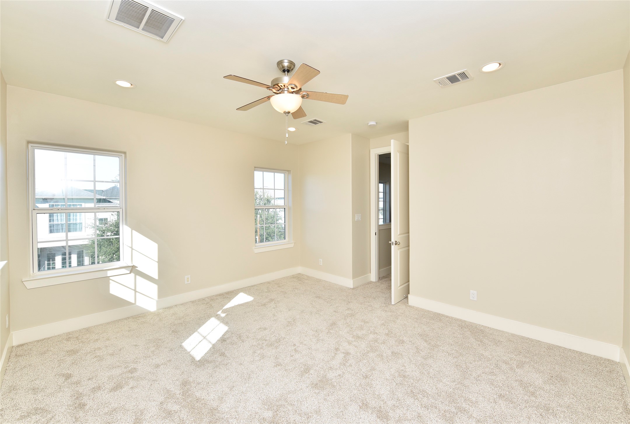 5525 Petty Street, Unit A Houston, TX 77007 - Photo 28 of 36