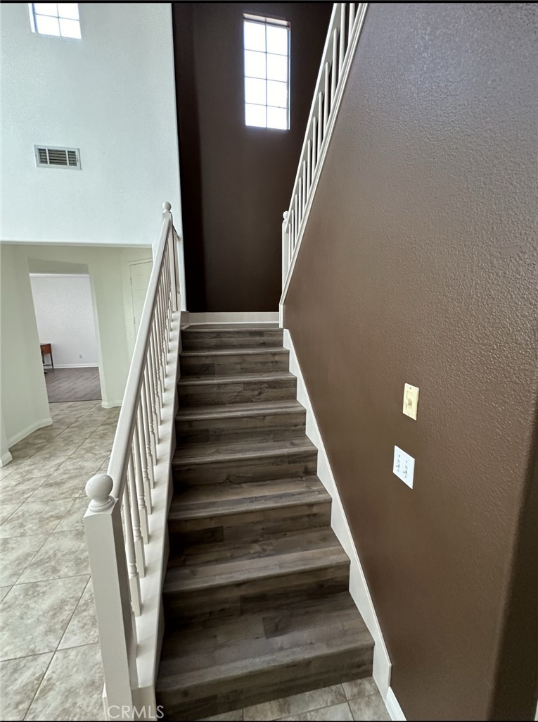 11306 Trailstone Court Riverside, CA 92505 - Photo 14 of 47 Stairs
