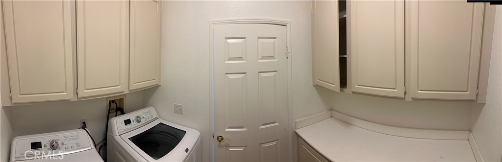 11306 Trailstone Court Riverside, CA 92505 - Photo 36 of 47 a bathroom with a sink and a toilet