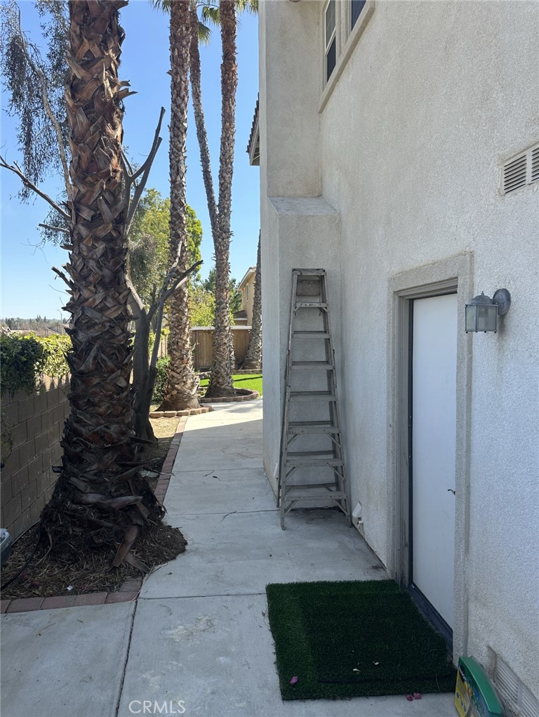 11306 Trailstone Court Riverside, CA 92505 - Photo 6 of 47 a view of outdoor space and porch