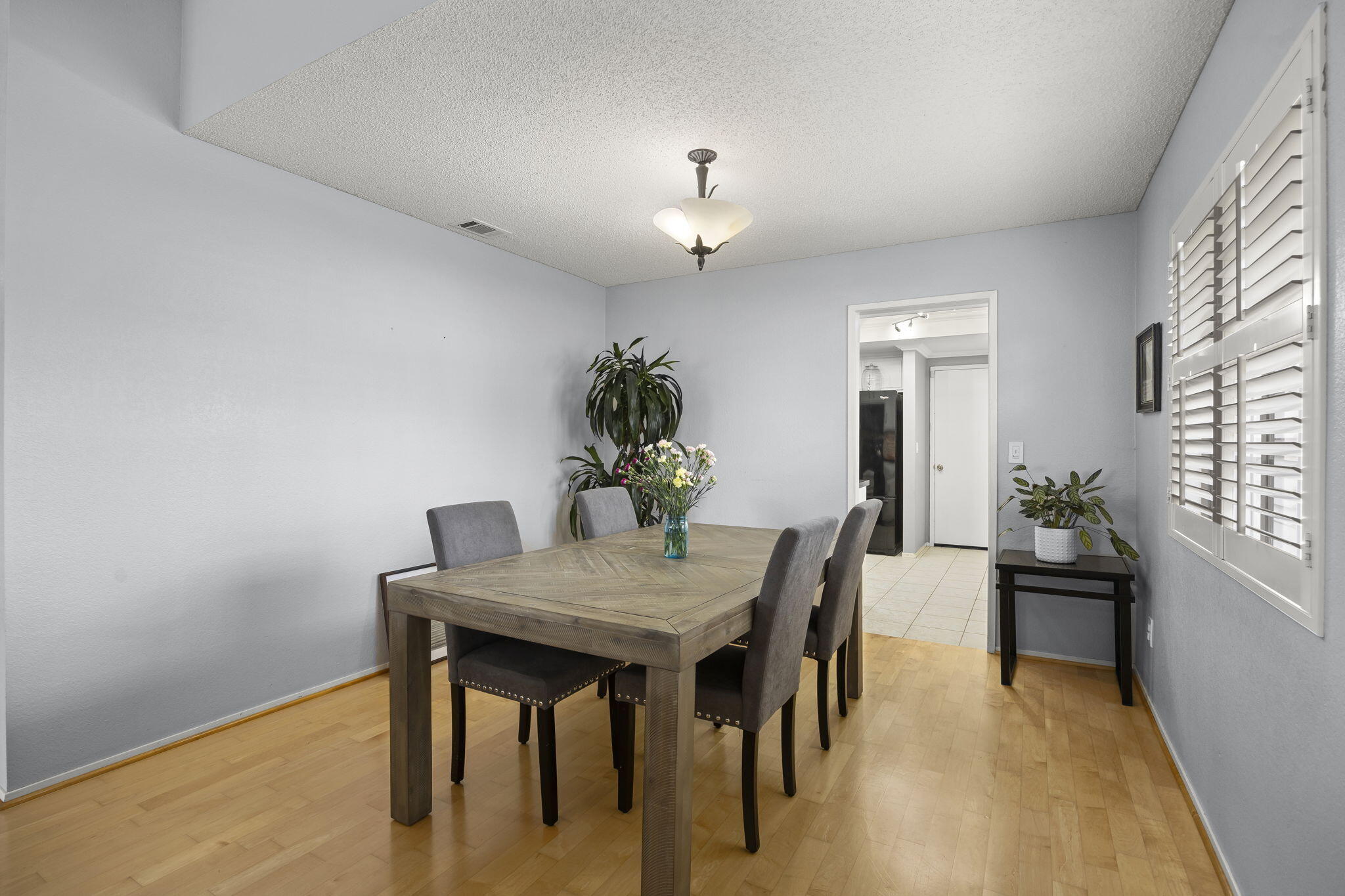 600 Coleman Drive Lompoc, CA 93436 - Photo 5 of 23 9-web-or-mls-Upmarketmedia_600Col-21