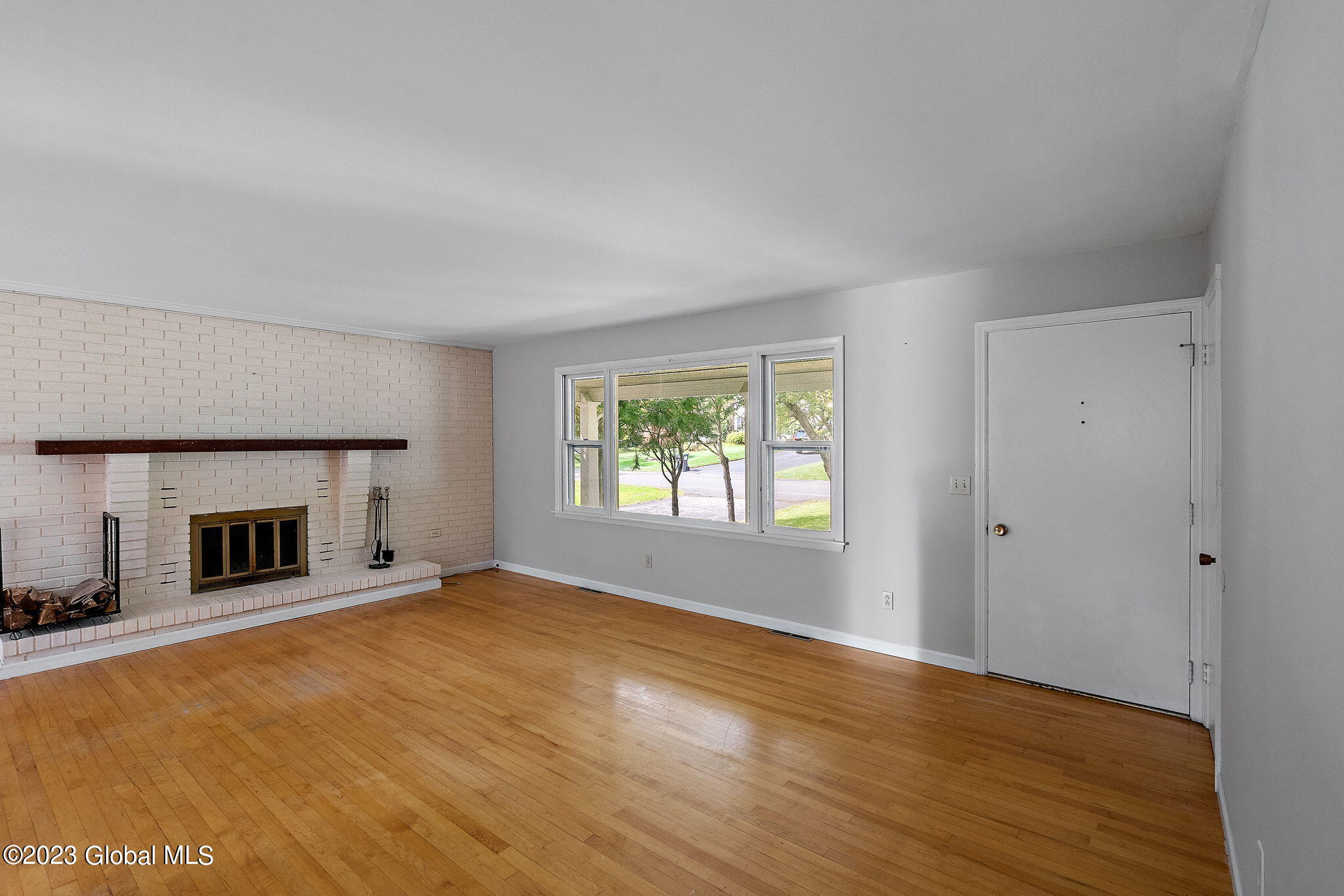 55 Lisha Kill Road Colonie, NY 12205 - Photo 6 of 67 9-web-or-mls-55-lisha-kill-rd