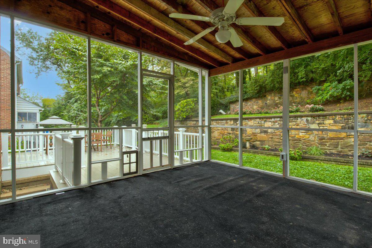 3301 Russell Road Alexandria, VA 22305 - Photo 13 of 48 Screened Porch
