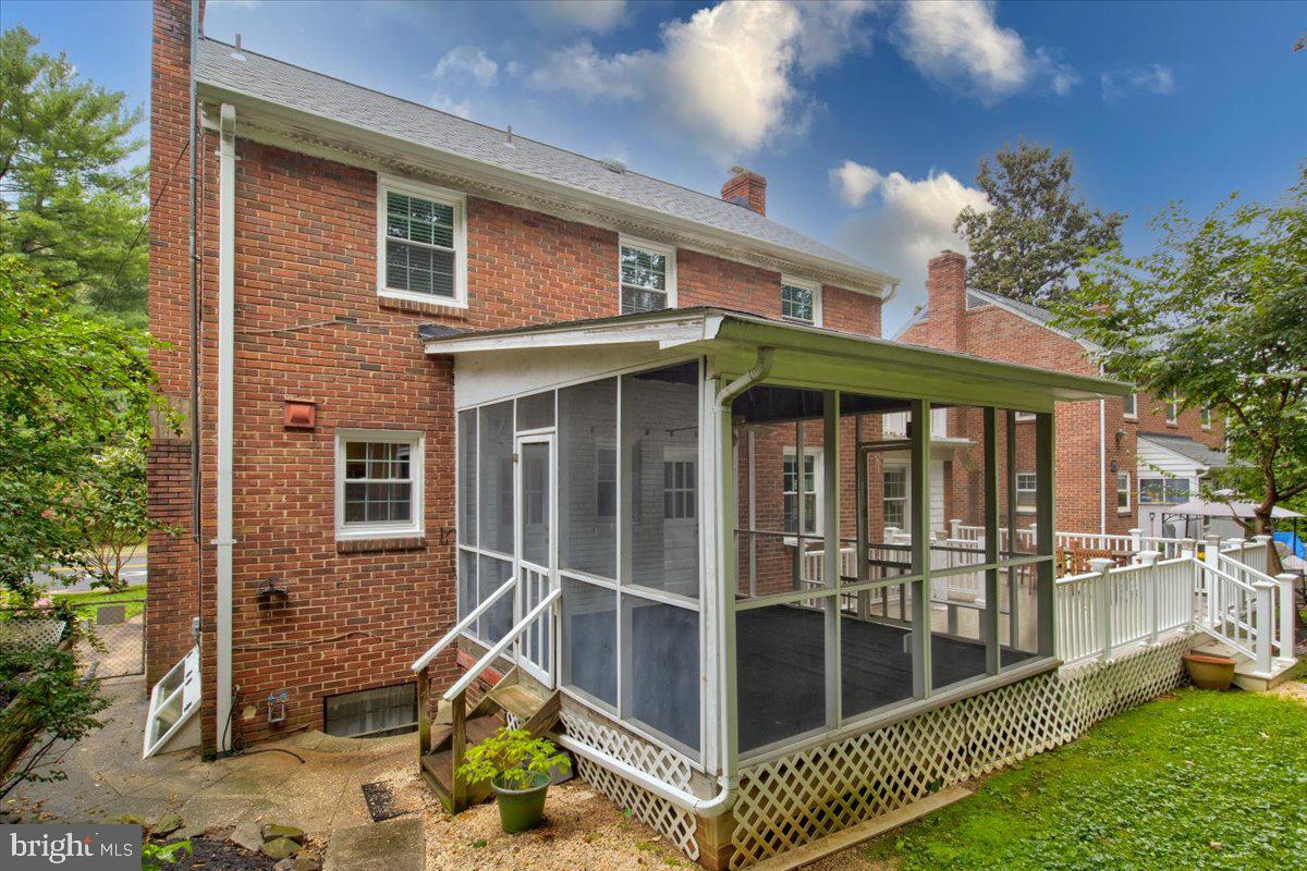 3301 Russell Road Alexandria, VA 22305 - Photo 46 of 48