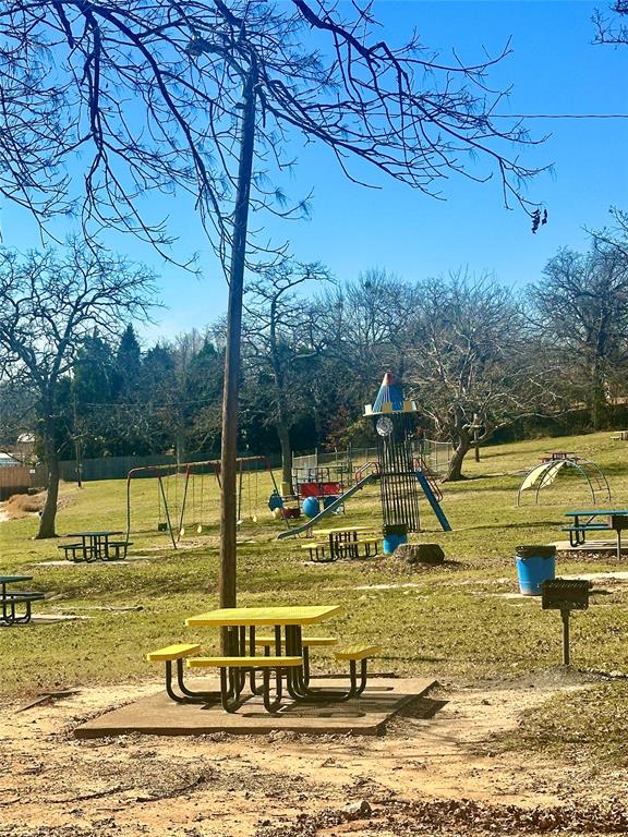 0 Daniel Boone Lane Log Cabin, TX 75148 - Photo 5 of 10 Community park
