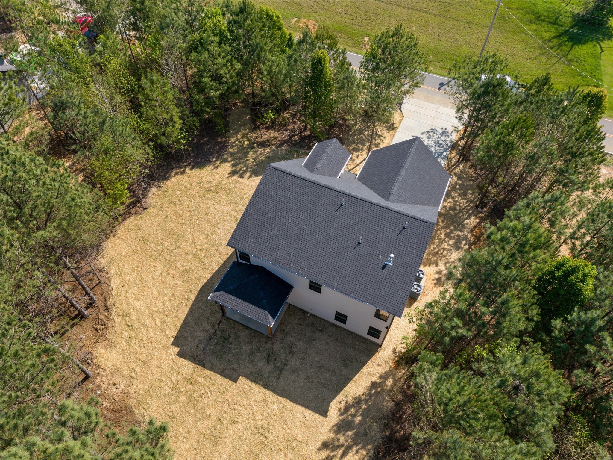 537 Shelton Road Manchester, TN 37355 - Photo 32 of 36 an aerial view of house with yard