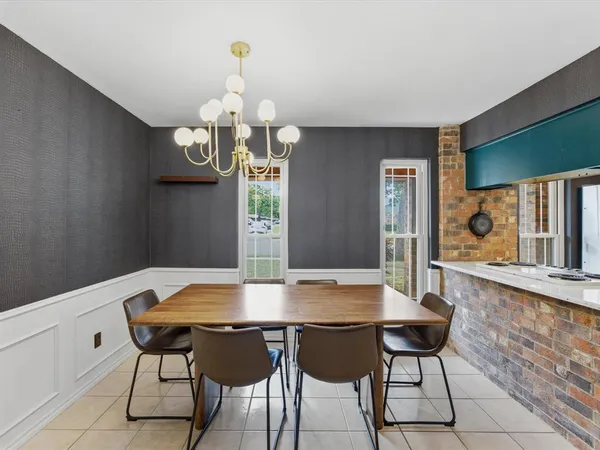 $399,000 | 2801 Meadow Creek, Bedford, TX 76021