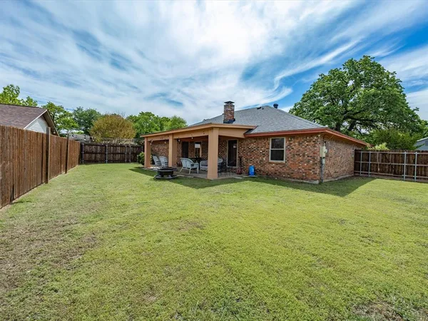 $399,000 | 2801 Meadow Creek, Bedford, TX 76021