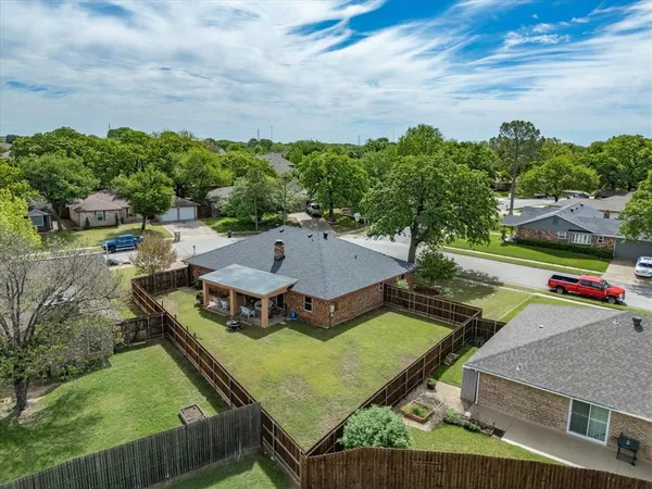 $399,000 | 2801 Meadow Creek, Bedford, TX 76021