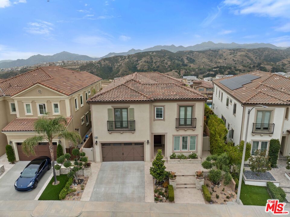 11925 North Ricasoli Way Porter Ranch, CA 91326 - Photo 3 of 57