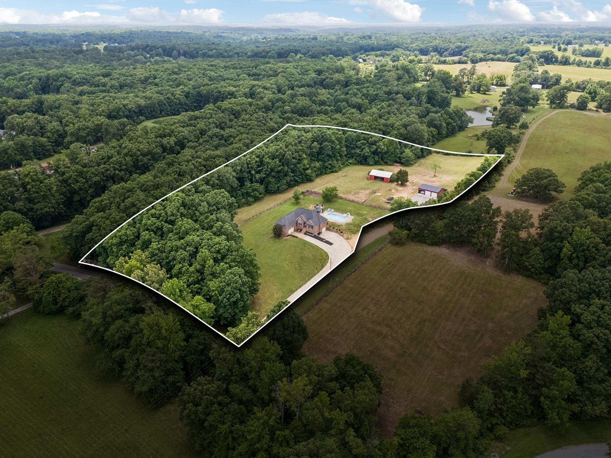 947 Bold Springs Road McEwen, TN 37101 - Photo 22 of 95