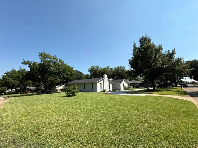 $876,900 | 6522 Ridgeview Circle, Dallas, TX 75240