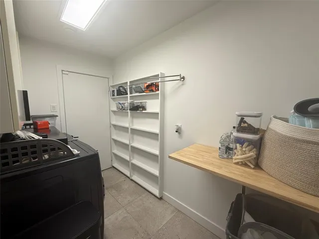 $876,900 | 6522 Ridgeview Circle, Dallas, TX 75240