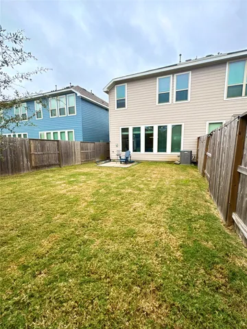 $2,250 | 4015 Champlain Way, Iowa Colony, TX 77583