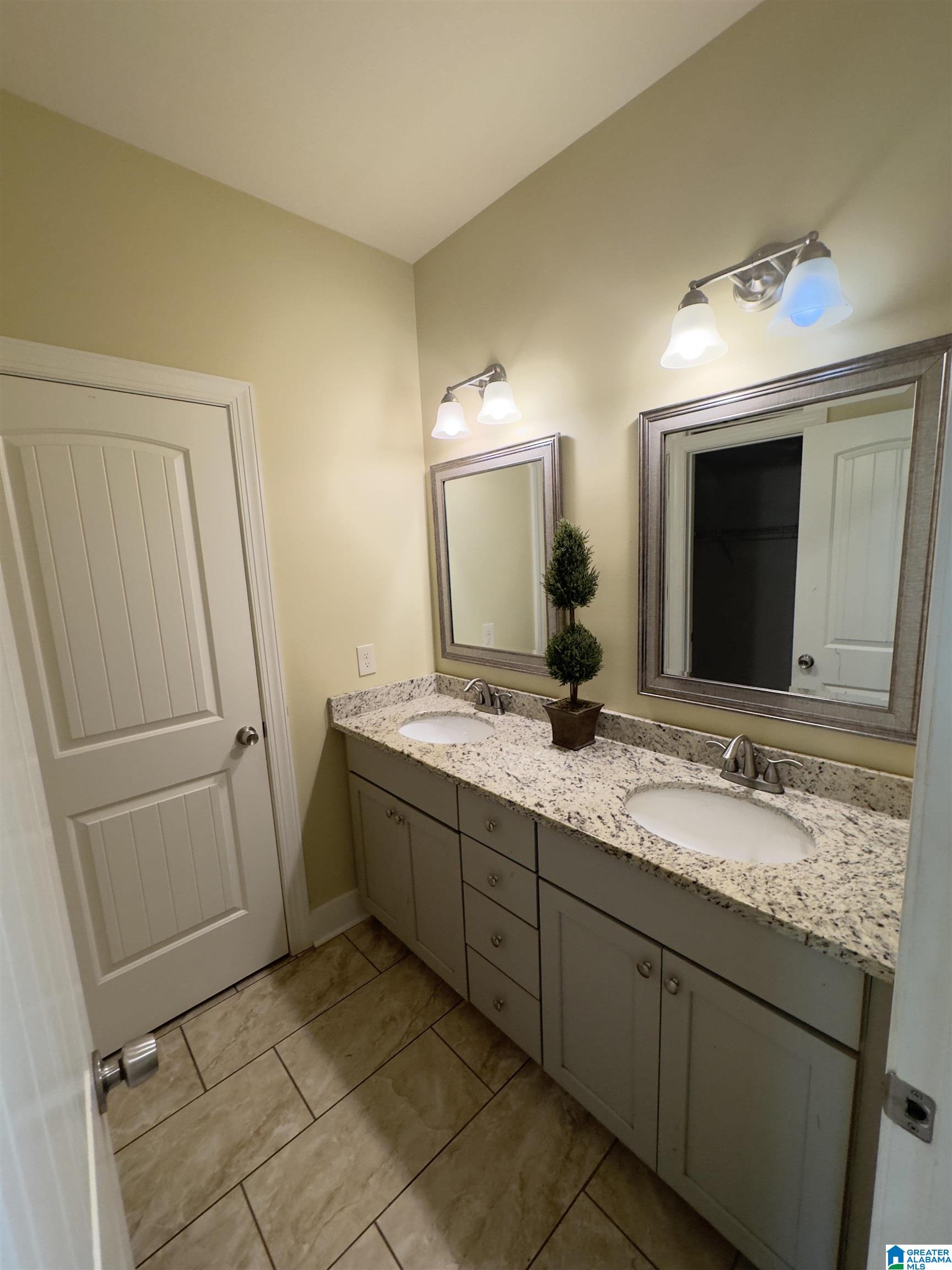 5035 Fletcher Road Bessemer, AL 35022 - Photo 9 of 10