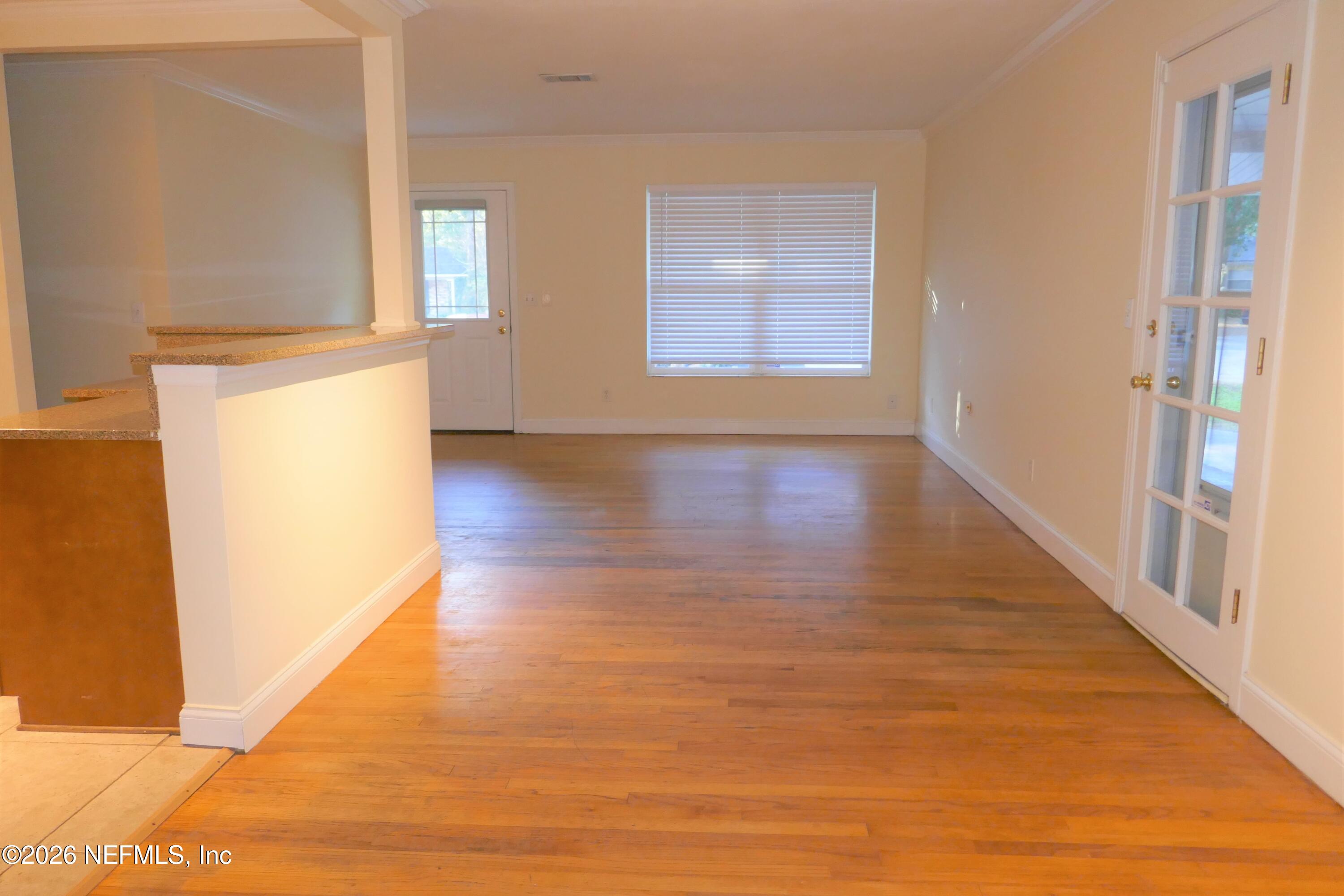 10543 Hemming Road Jacksonville, FL 32225 - Photo 4 of 32 Living/dining area