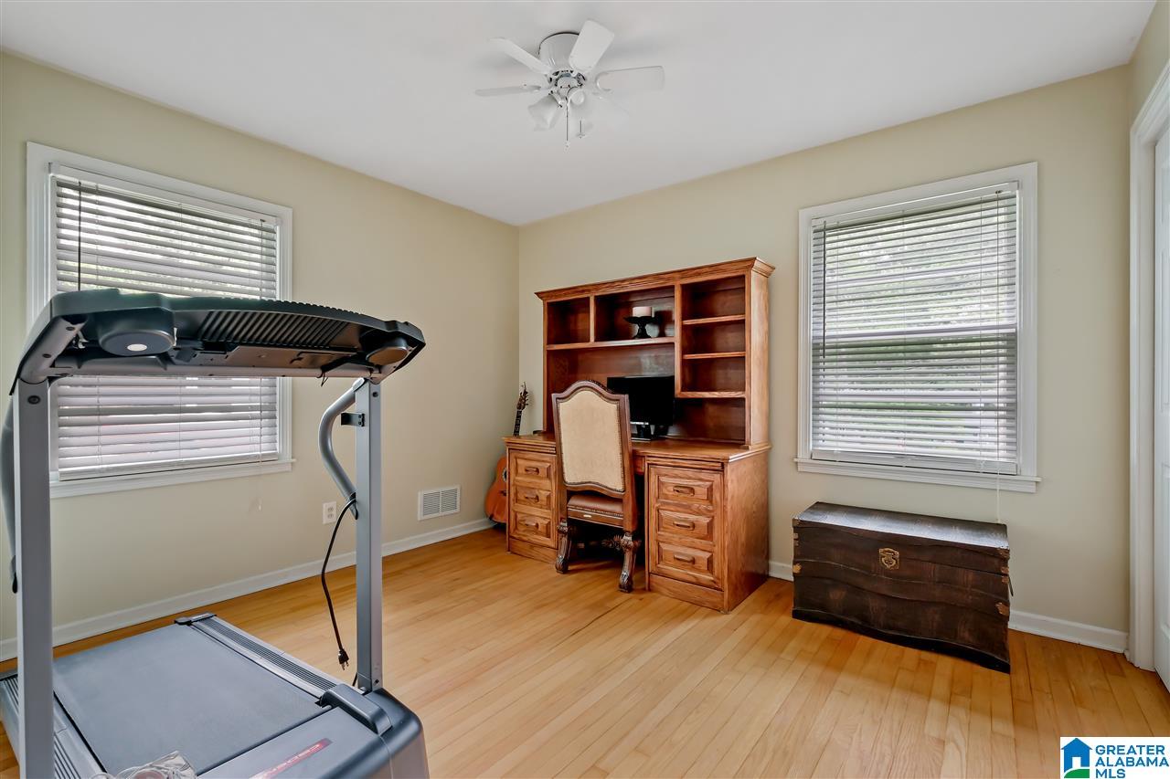 825 Martinwood Road Birmingham, AL 35235 - Photo 15 of 19