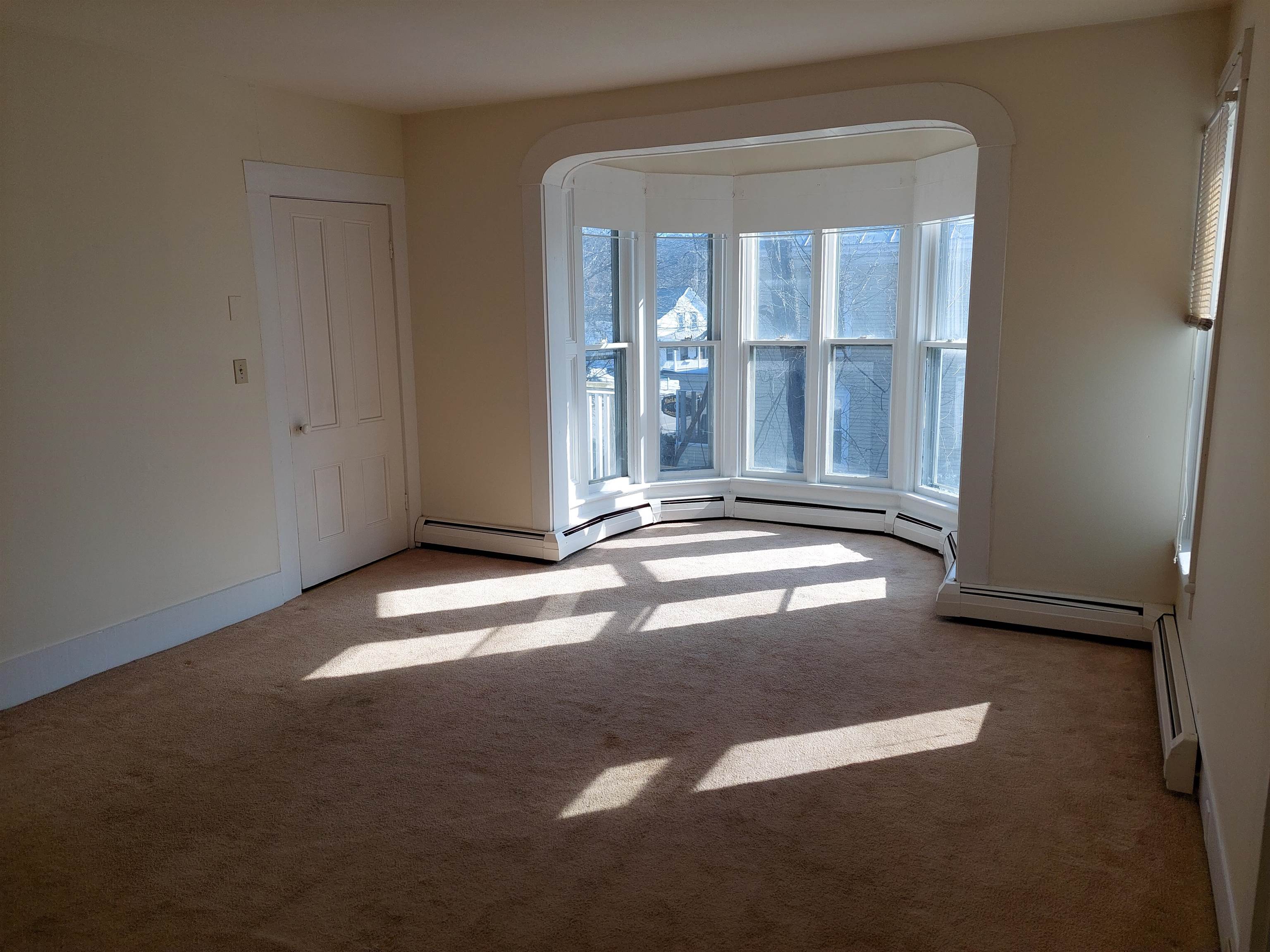 32 South Main Street, Unit 4 Chester, VT 05143 - Photo 2 of 6