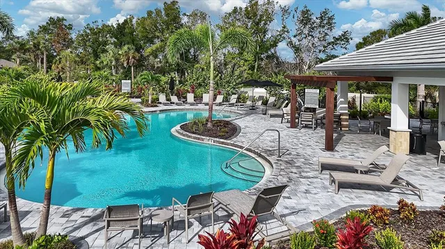 $330,000 | 5737 Haven Terrace, Nokomis, FL 34275