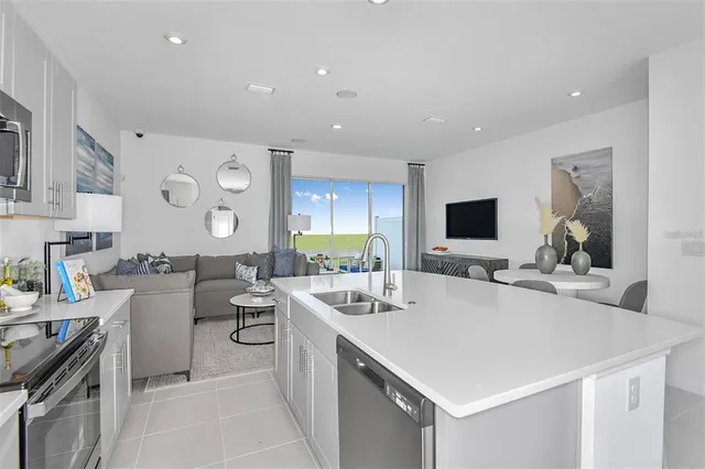 $330,000 | 5737 Haven Terrace, Nokomis, FL 34275