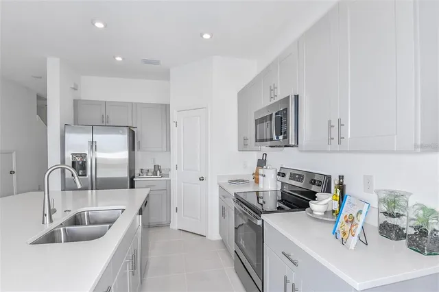 $330,000 | 5737 Haven Terrace, Nokomis, FL 34275