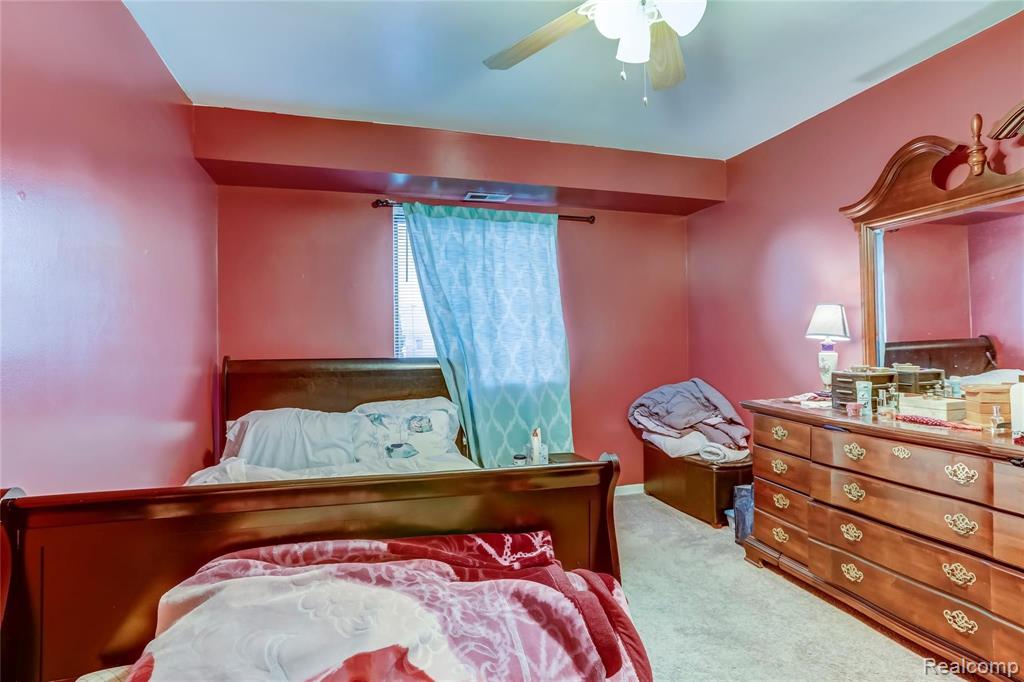 43256 Mound Road, Unit 507 Sterling Heights, MI 48314 - Photo 9 of 14